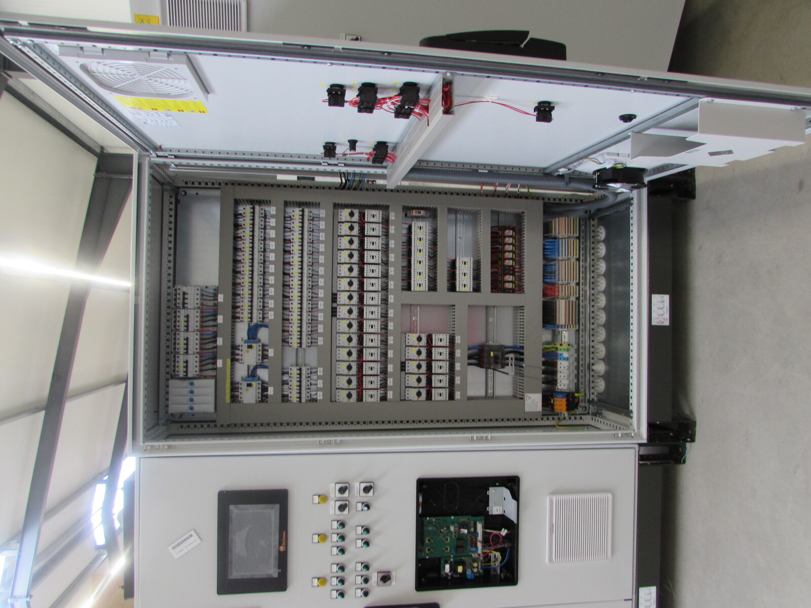 Control cabinet San Miguel upper level